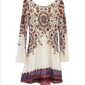 Knitted bell sleeve dress